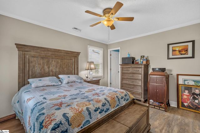 1660 Holly Springs Road, Inman, SC 29349