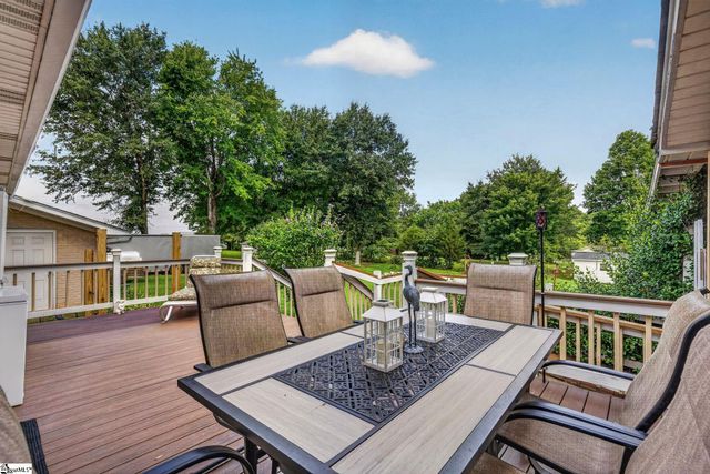 1660 Holly Springs Road, Inman, SC 29349