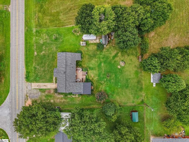 1660 Holly Springs Road, Inman, SC 29349