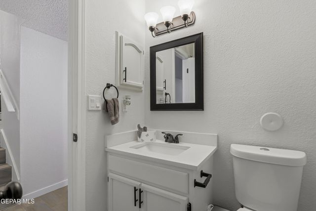 12192 Sun Arbor Place, El Paso, TX 79928