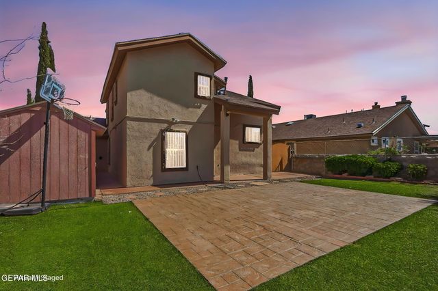 12192 Sun Arbor Place, El Paso, TX 79928
