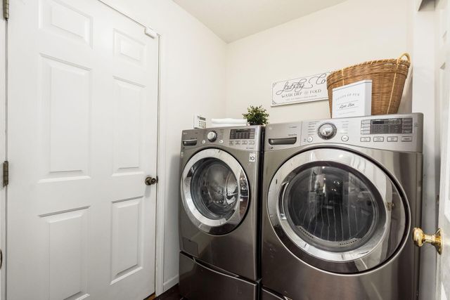 6223 New Albany Road W, New Albany, OH 43054