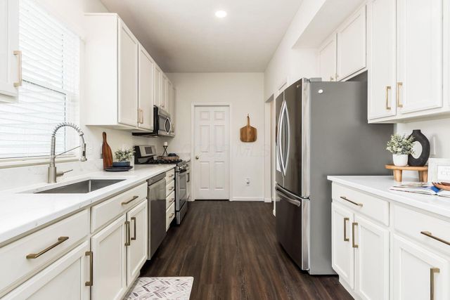 6223 New Albany Road W, New Albany, OH 43054