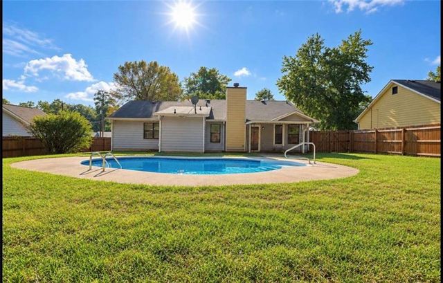 10436 Tara Pointe Drive, Jonesboro, GA 30238