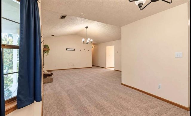 10436 Tara Pointe Drive, Jonesboro, GA 30238