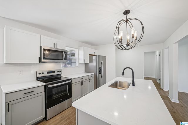 8620 MOHRING PLACE, Leeds, AL 35094