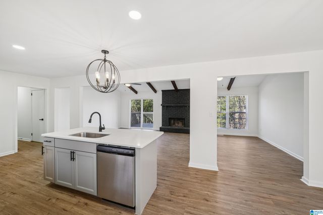 8620 MOHRING PLACE, Leeds, AL 35094