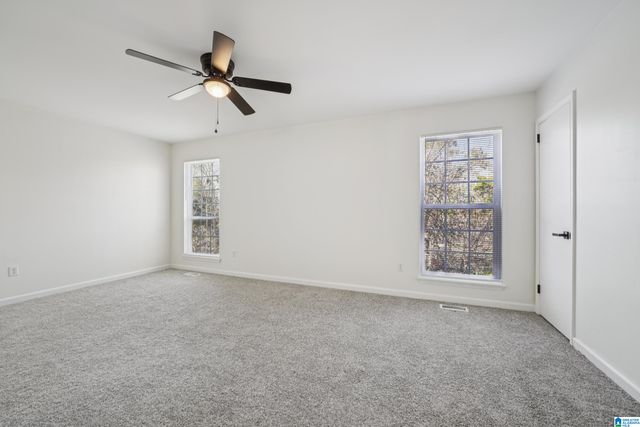 8620 MOHRING PLACE, Leeds, AL 35094