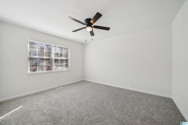 8620 MOHRING PLACE, Leeds, AL 35094