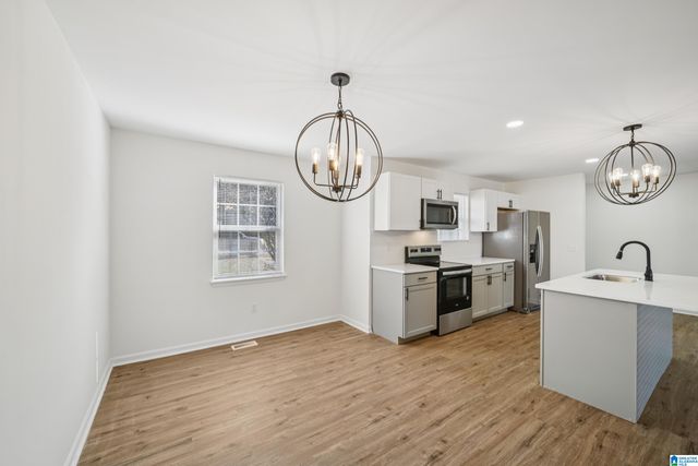 8620 MOHRING PLACE, Leeds, AL 35094