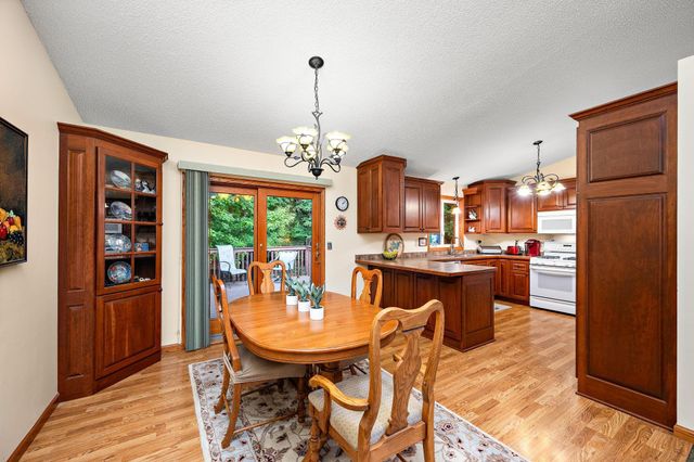 4151 Valley View Street, Saint Bonifacius, MN 55375
