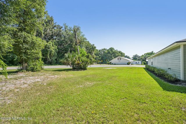 2400 LUNDY Road, Palatka, FL 32177