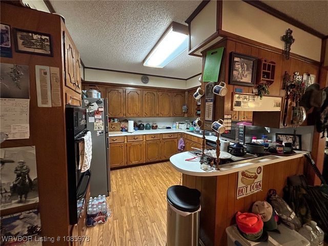 1005 George Avenue, Pocola, OK 74902