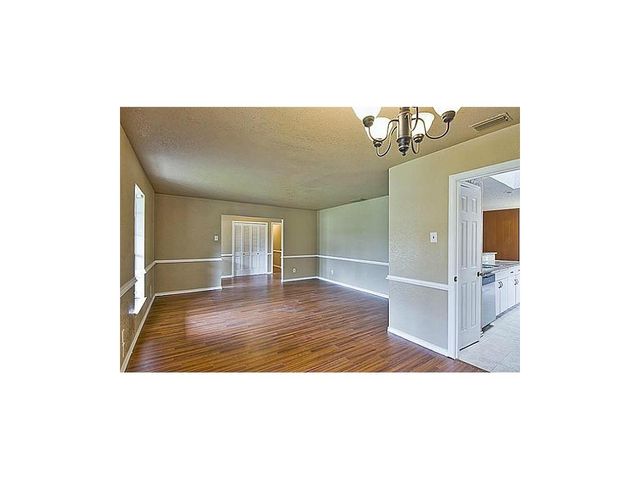 14406 Tanglewood Drive, Farmers Branch, TX 75234