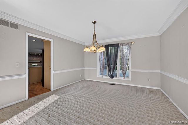 11549 Kings Coach Road, Grand Blanc, MI 48439