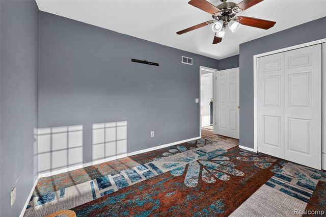11549 Kings Coach Road, Grand Blanc, MI 48439