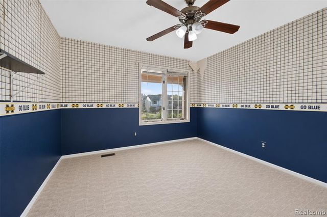 11549 Kings Coach Road, Grand Blanc, MI 48439