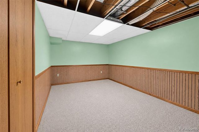 11549 Kings Coach Road, Grand Blanc, MI 48439