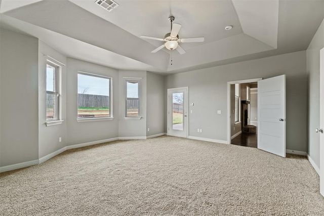 2267 Poplar Avenue NW, Piedmont, OK 73078