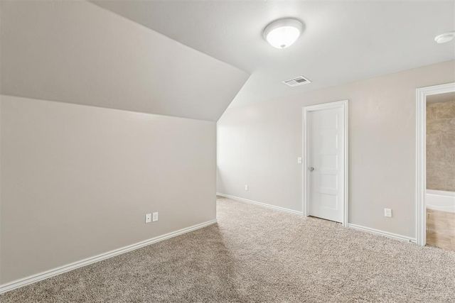2267 Poplar Avenue NW, Piedmont, OK 73078