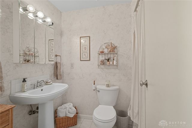 631 Augusta Drive, Fairborn, OH 45324