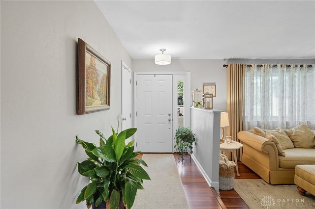 631 Augusta Drive, Fairborn, OH 45324