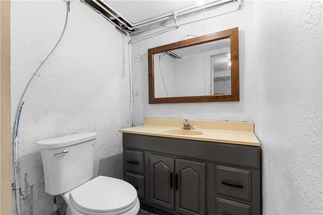 2721 N 21st Street, Kansas City, KS 66104