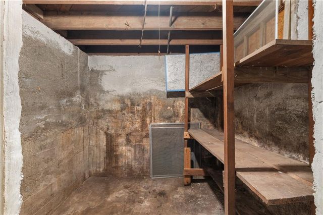 2721 N 21st Street, Kansas City, KS 66104