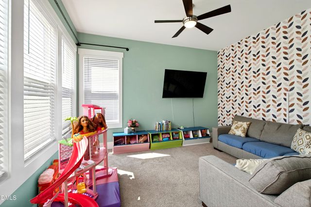 7049 Leando Drive, Willow Springs, NC 27592