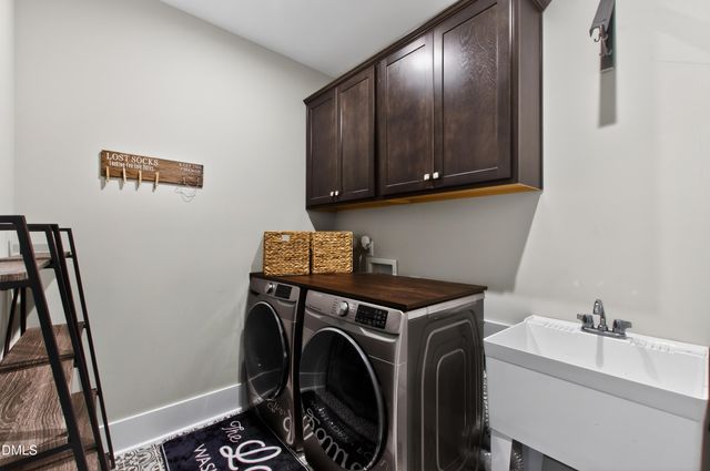 7049 Leando Drive, Willow Springs, NC 27592