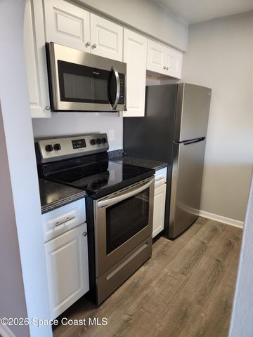 207 San Juan Circle, Melbourne, FL 32935