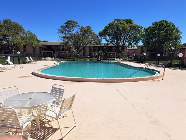 207 San Juan Circle, Melbourne, FL 32935