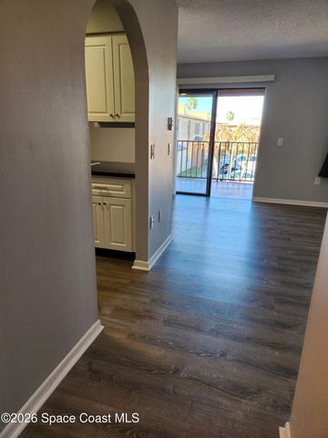 207 San Juan Circle, Melbourne, FL 32935