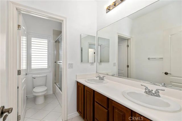 80 Wonderland, Irvine, CA 92620