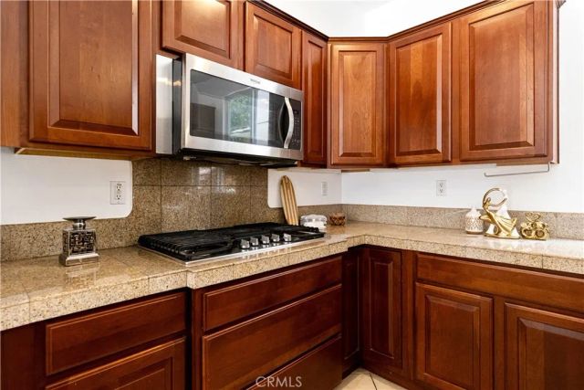 80 Wonderland, Irvine, CA 92620