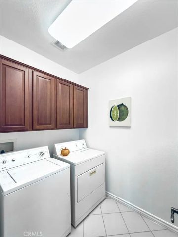 80 Wonderland, Irvine, CA 92620
