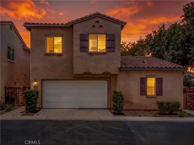 80 Wonderland, Irvine, CA 92620