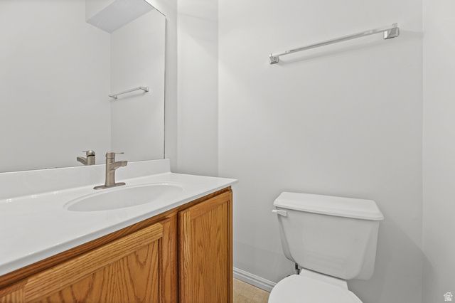 8784 S PEBBLECREEK RD, West Jordan, UT 84081