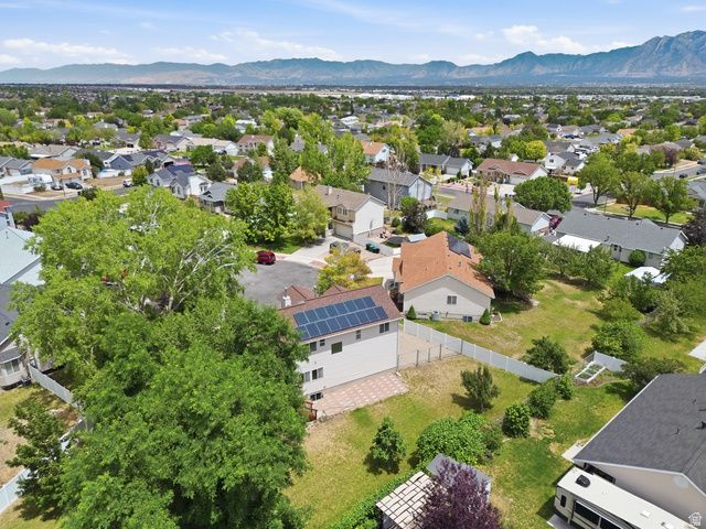8784 S PEBBLECREEK RD, West Jordan, UT 84081