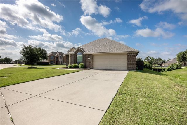 304 Hardeman Boulevard, Justin, TX 76247