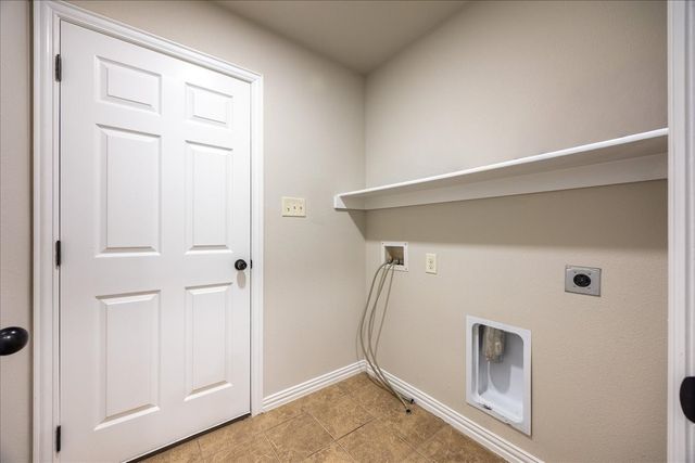 304 Hardeman Boulevard, Justin, TX 76247