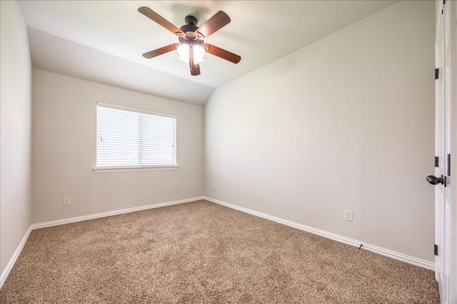 304 Hardeman Boulevard, Justin, TX 76247