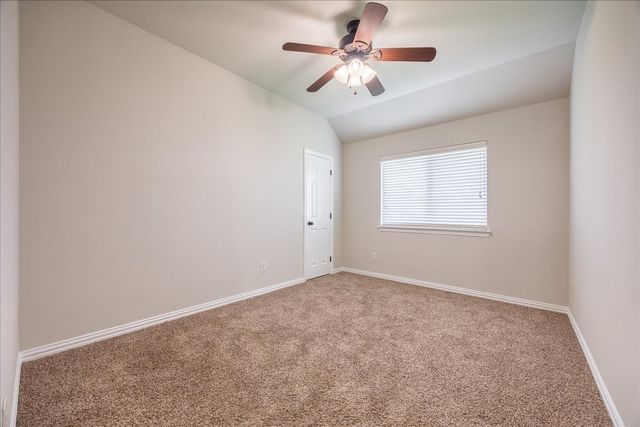 304 Hardeman Boulevard, Justin, TX 76247