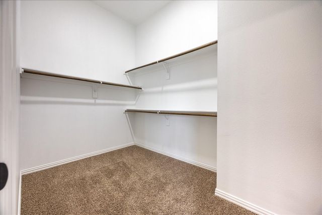 304 Hardeman Boulevard, Justin, TX 76247