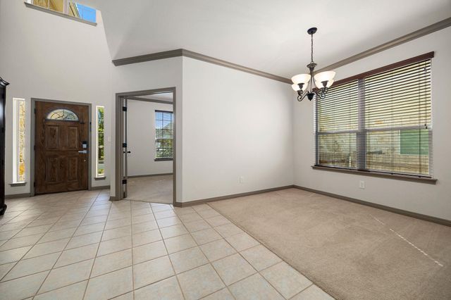 8608 Alophia DR, Austin, TX 78739