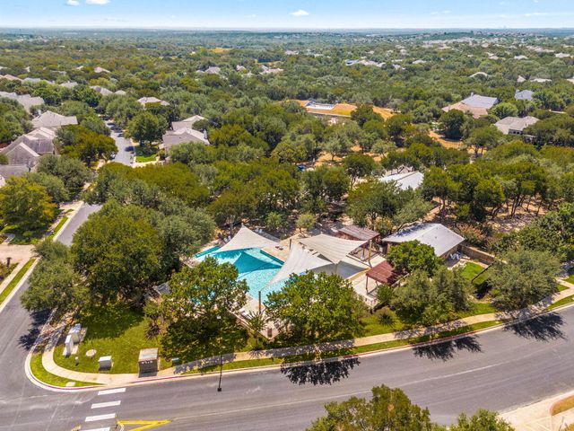 8608 Alophia DR, Austin, TX 78739