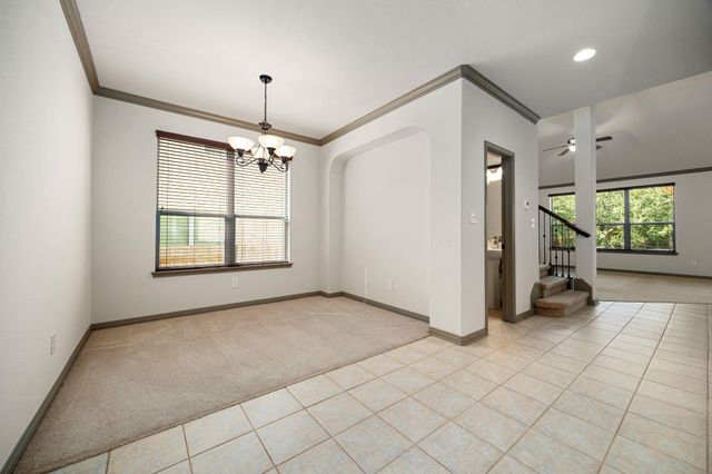 8608 Alophia DR, Austin, TX 78739