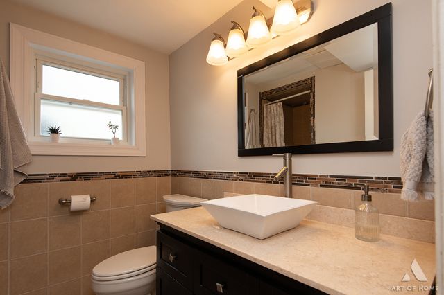 10136 Charles Avenue, Palos Hills, IL 60465