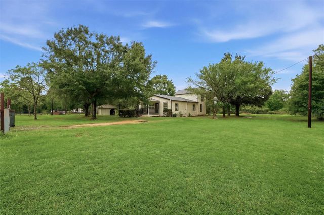 4622 Hill Side Lane, Needville, TX 77461