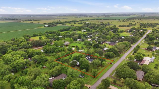 4622 Hill Side Lane, Needville, TX 77461